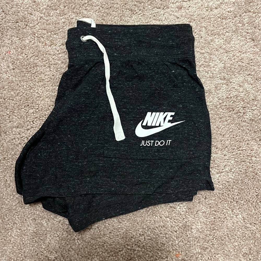 Nike Comfy Shorts